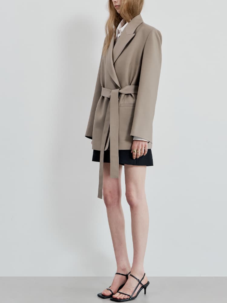 Arden Single Jacket in Beige — view 5