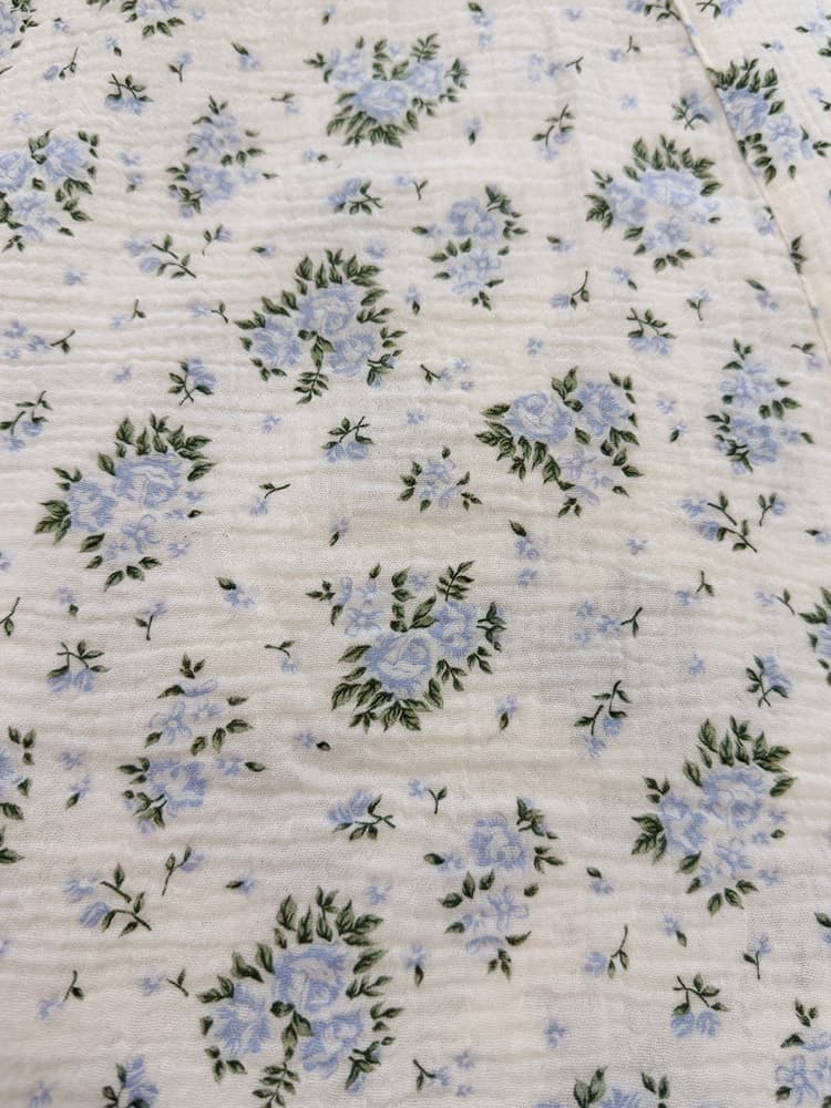 Cotton Gauze Robe in Blue Floral — view 3